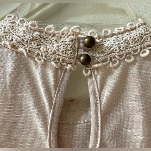 Boho Crochet Lace Front Sleeveless Top Size Small - Picture 8 of 9